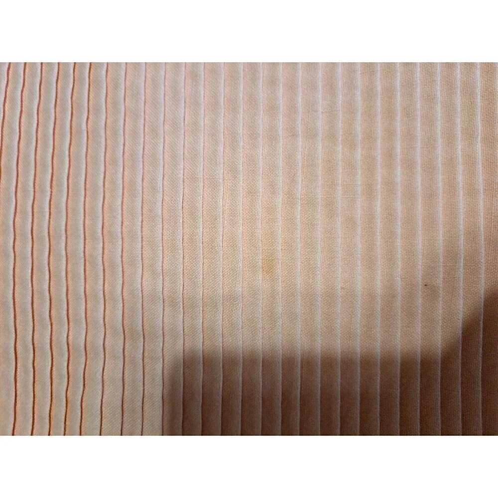 Unbranded Set of Four Light Orange Pleated Placemats Reversible FLAW!